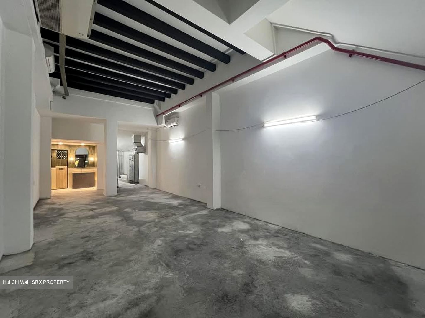 Lorong Telok (D1), Retail #576578721